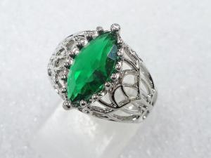 色石　指輪(10号)